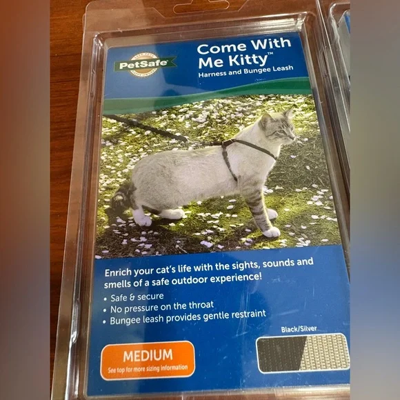 Set/2 Cat Harness and Bungee Leash - Picture 3 of 5